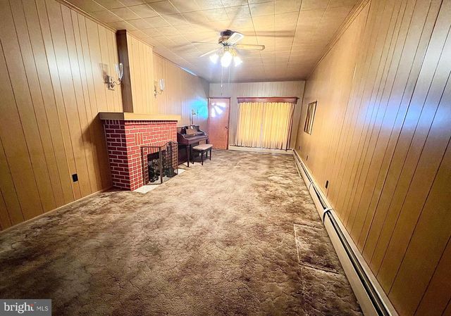 433 W MAIN ST, Girardville, PA 17935