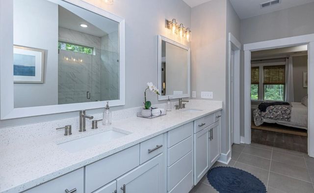 119 Laura Ashley Lane, Summerville, SC 29483