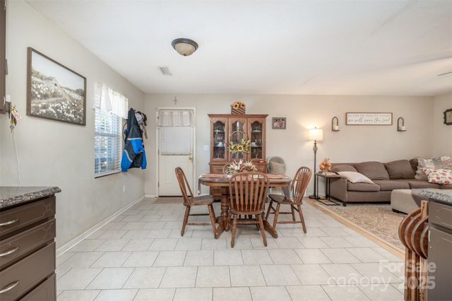 3640 Glacier Run, Claremont, NC 28610