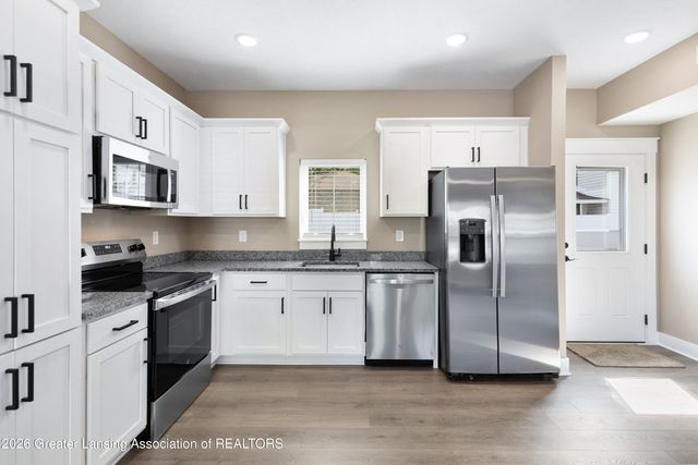409 S Pennsylvania Avenue, Lansing, MI 48912