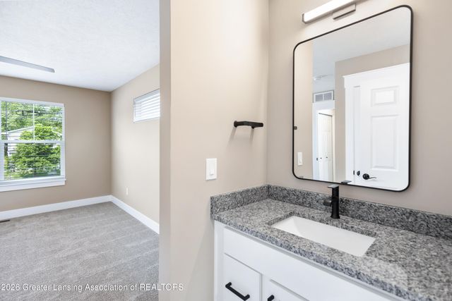 409 S Pennsylvania Avenue, Lansing, MI 48912