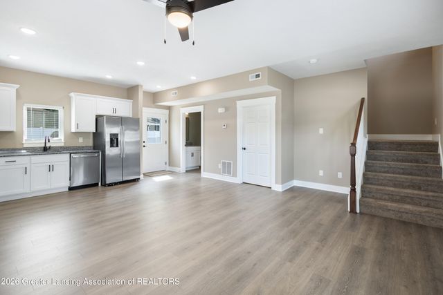 409 S Pennsylvania Avenue, Lansing, MI 48912
