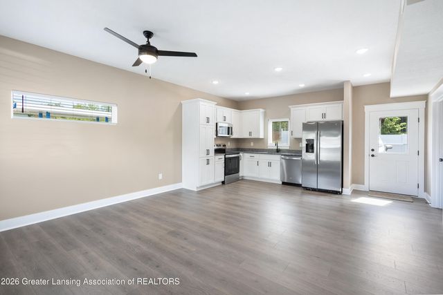 409 S Pennsylvania Avenue, Lansing, MI 48912