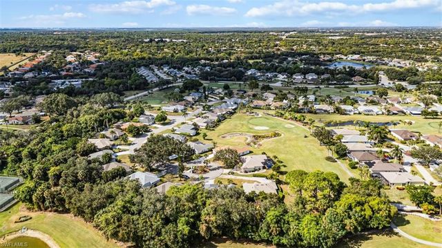 20990 Country Barn DR, Estero, FL 33928