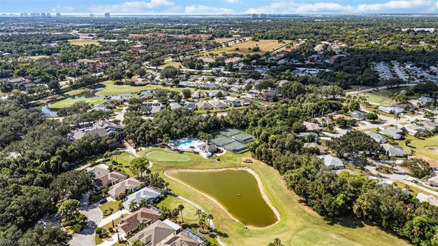 20990 Country Barn DR, Estero, FL 33928