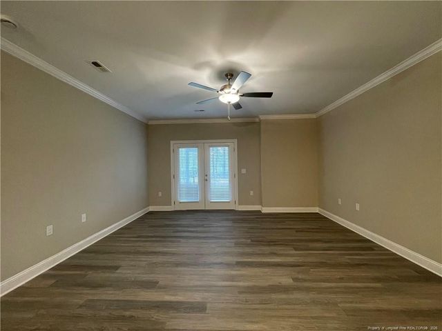 260 Gallery Drive 101, Spring Lake, NC 28390