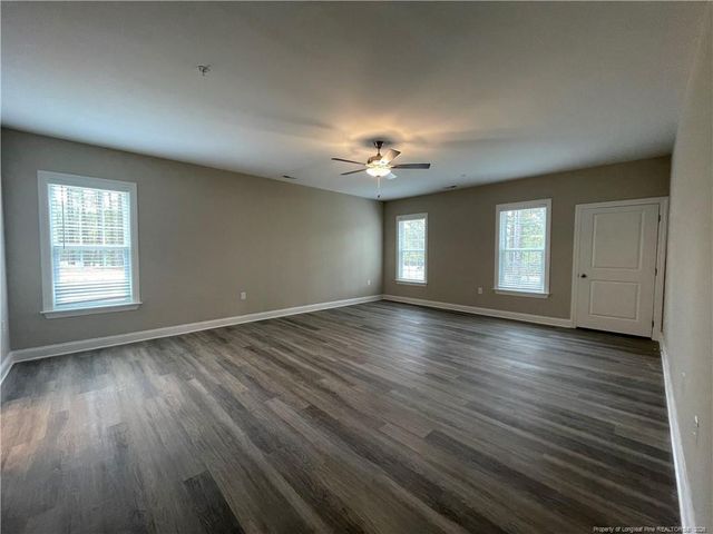 260 Gallery Drive 101, Spring Lake, NC 28390