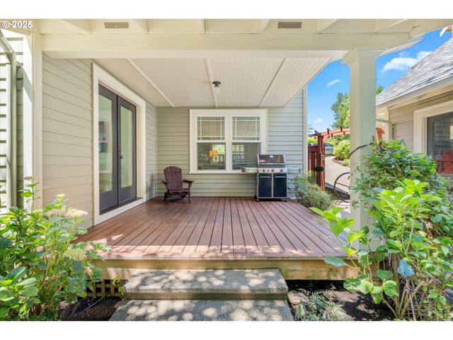 3084 DILLON Ln, West Linn, OR 97068