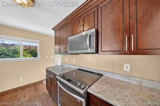 15124 Hix Street, Livonia, MI 48154