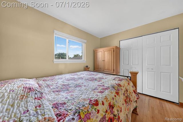 15124 Hix Street, Livonia, MI 48154