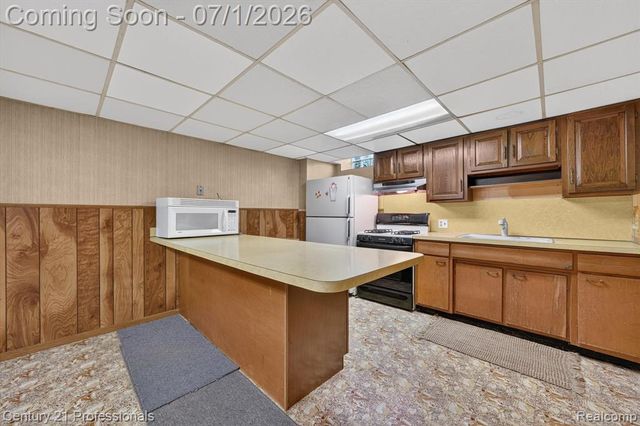 15124 Hix Street, Livonia, MI 48154