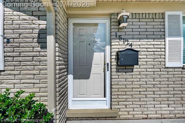 15124 Hix Street, Livonia, MI 48154