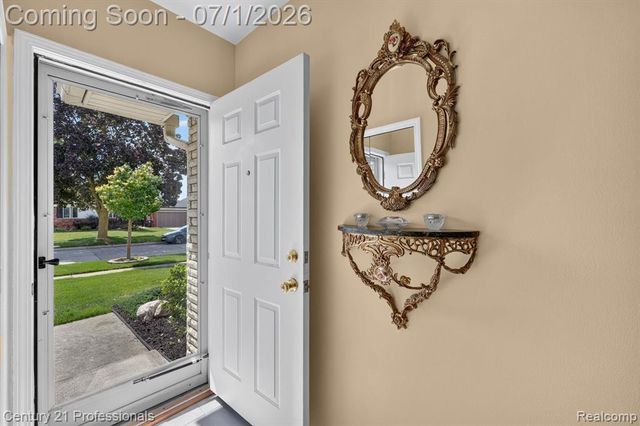 15124 Hix Street, Livonia, MI 48154