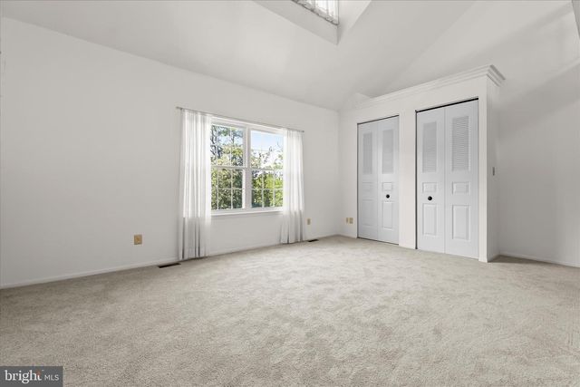 26 VALLEY CROSSING CIR, Cockeysville, MD 21030
