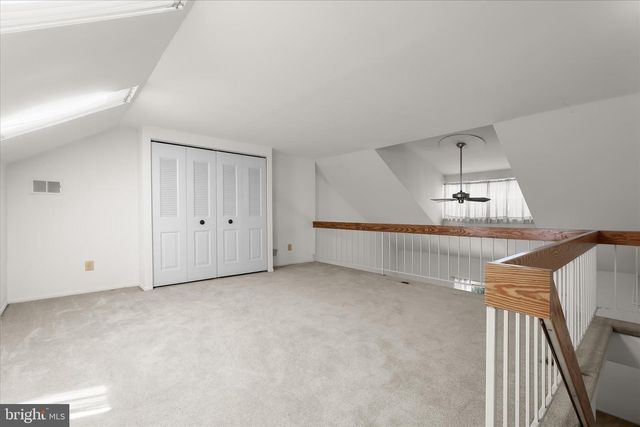 26 VALLEY CROSSING CIR, Cockeysville, MD 21030