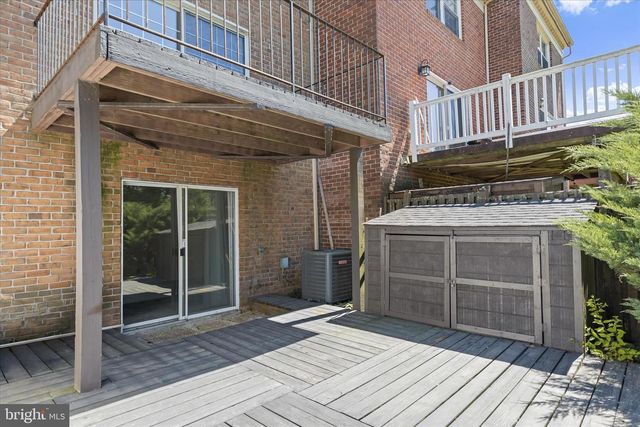 26 VALLEY CROSSING CIR, Cockeysville, MD 21030