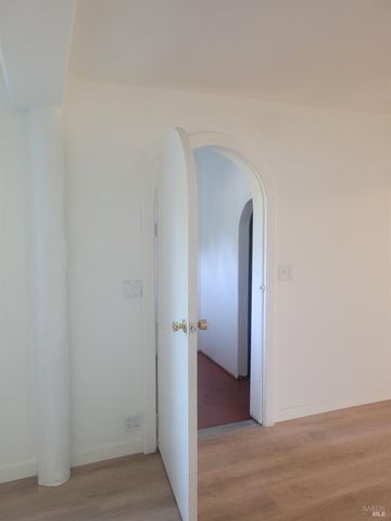 2025 Valley Rd, Willits, CA 95490