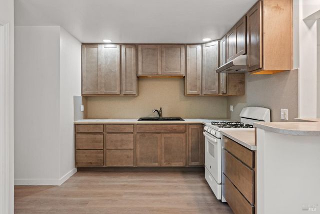 2025 Valley Rd, Willits, CA 95490