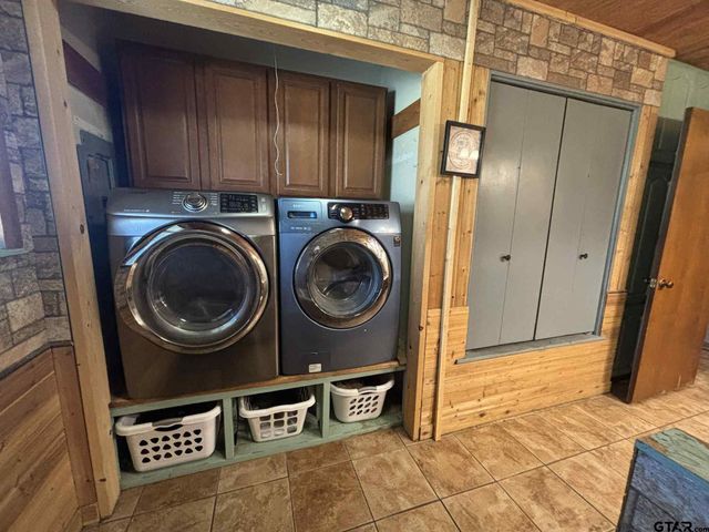 118 County Road 2124, Quitman, TX 75783