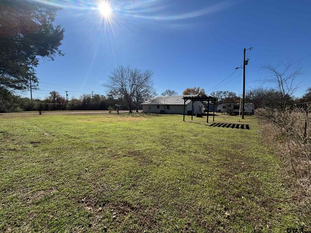 118 County Road 2124, Quitman, TX 75783