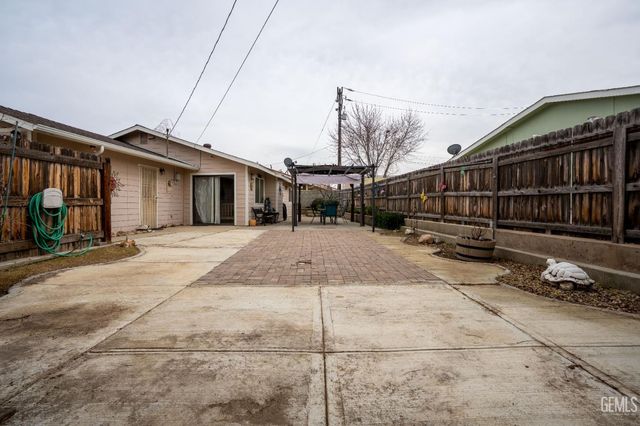 21621 Golden Hills Boulevard, Tehachapi, CA 93561