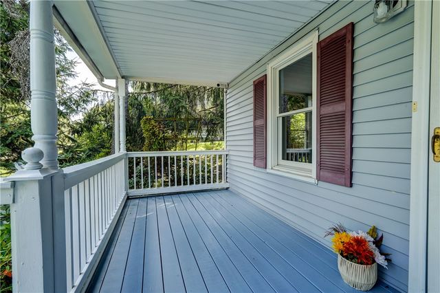 35 State Street, East Bloomfield, NY 14469