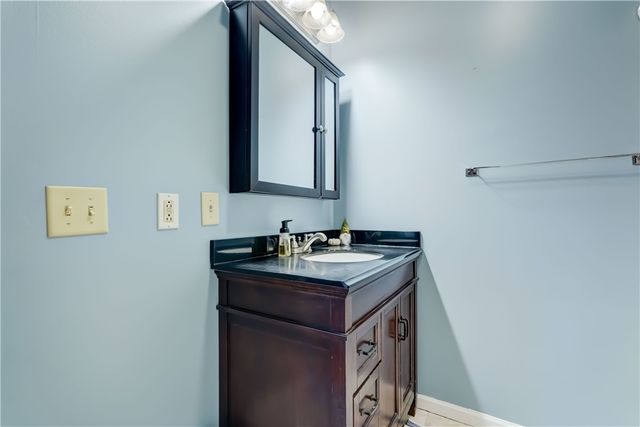 35 State Street, East Bloomfield, NY 14469