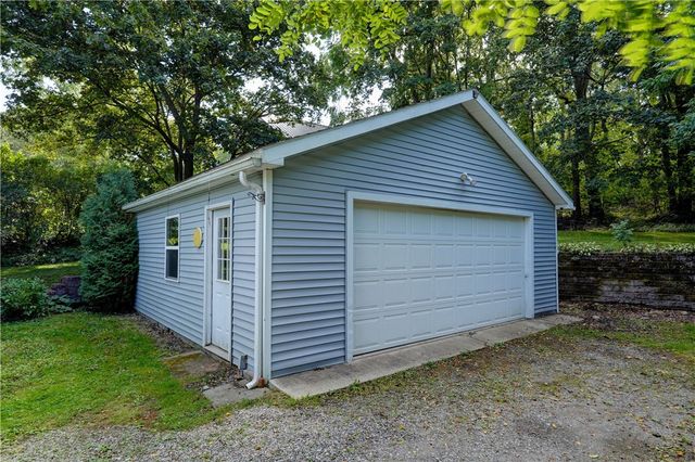 35 State Street, East Bloomfield, NY 14469