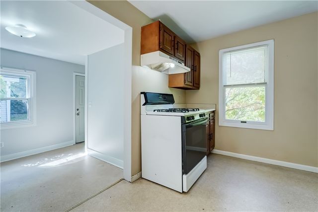 35 State Street, East Bloomfield, NY 14469