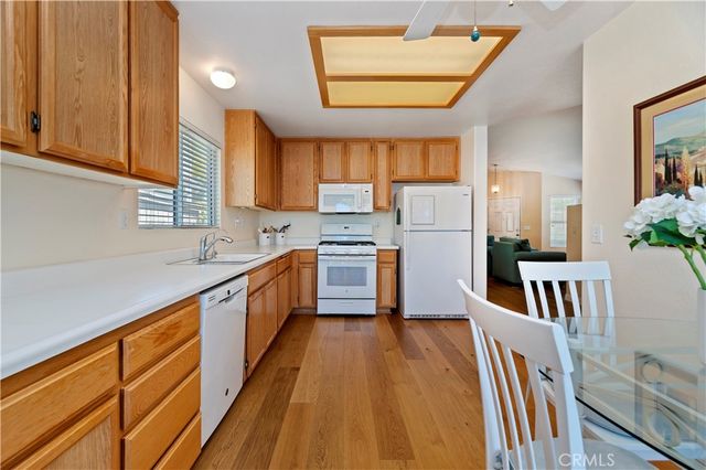 40277 Via Aguadulce, Murrieta, CA 92562
