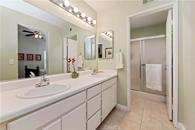40277 Via Aguadulce, Murrieta, CA 92562