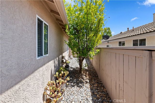 40277 Via Aguadulce, Murrieta, CA 92562