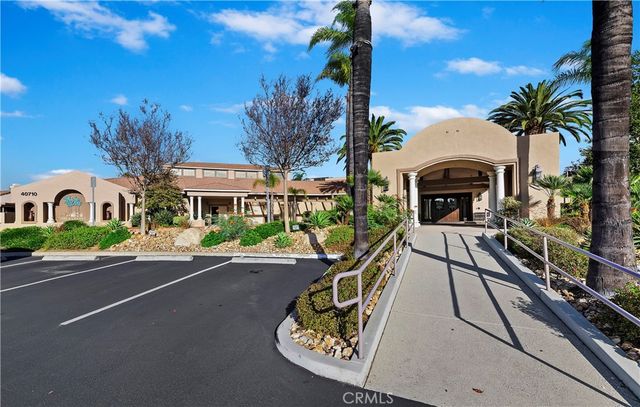 40277 Via Aguadulce, Murrieta, CA 92562