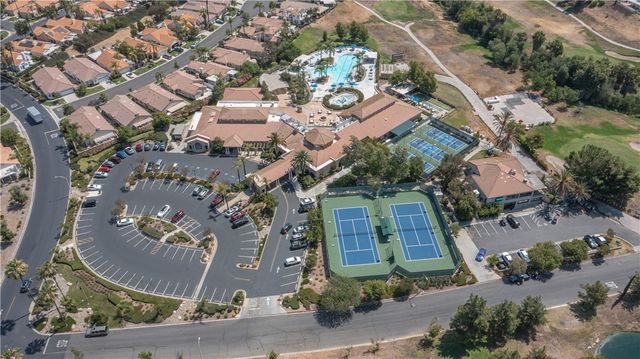 40277 Via Aguadulce, Murrieta, CA 92562