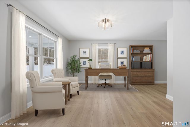 27 Greenwich Place, Colchester, CT 06415