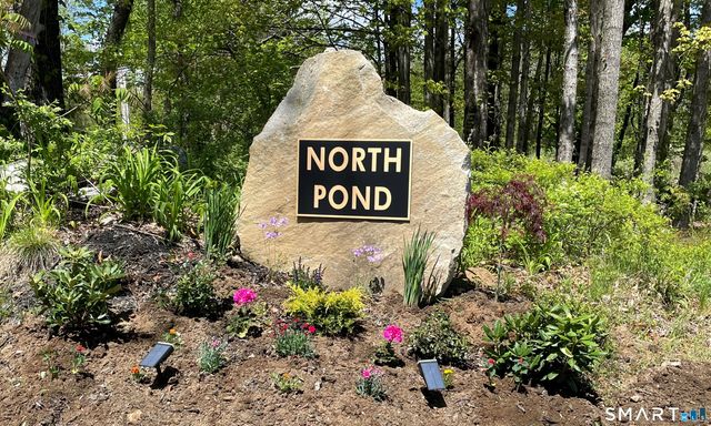 27 Greenwich Place, Colchester, CT 06415