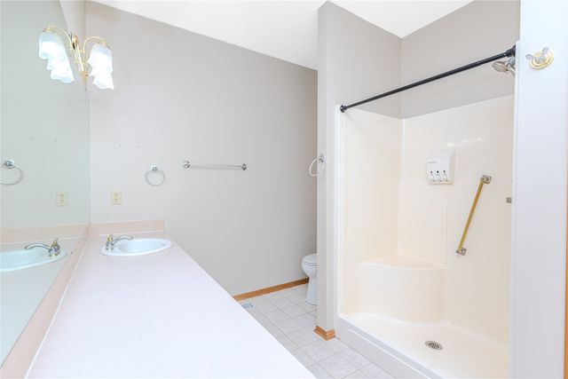 6084 Terrace Drive, Johnston, IA 50131