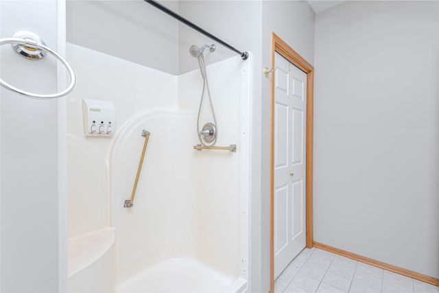 6084 Terrace Drive, Johnston, IA 50131