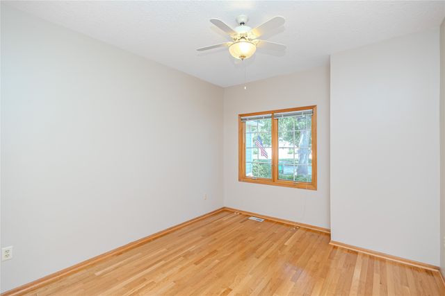 6084 Terrace Drive, Johnston, IA 50131