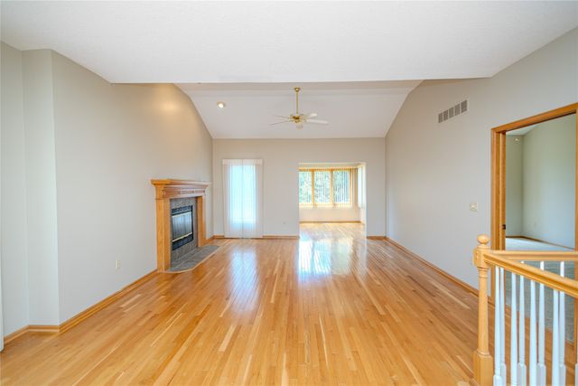 6084 Terrace Drive, Johnston, IA 50131