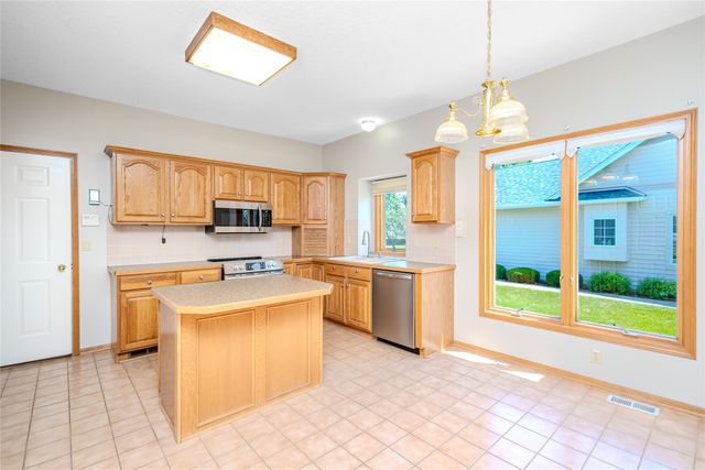 6084 Terrace Drive, Johnston, IA 50131