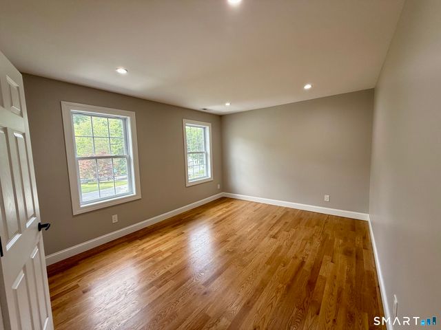 107 Wynwood Drive, New Milford, CT 06776