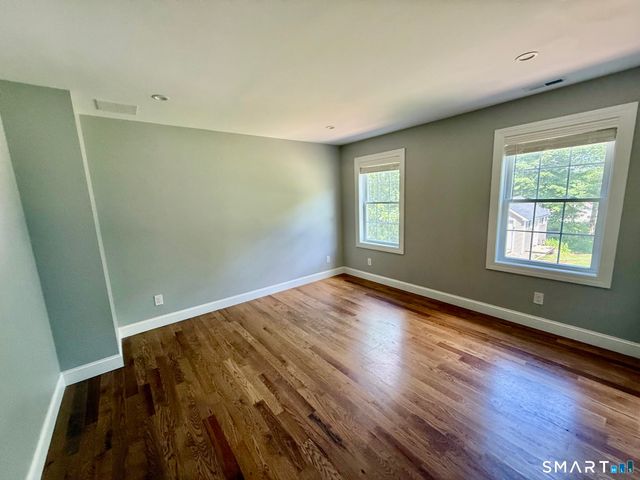 107 Wynwood Drive, New Milford, CT 06776