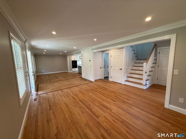 107 Wynwood Drive, New Milford, CT 06776