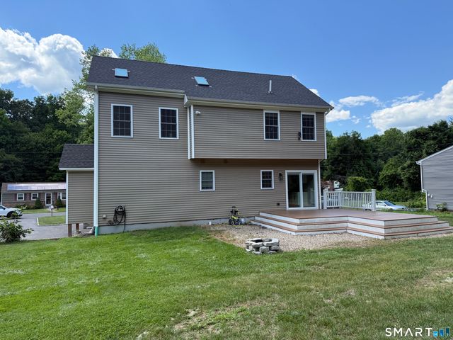 107 Wynwood Drive, New Milford, CT 06776