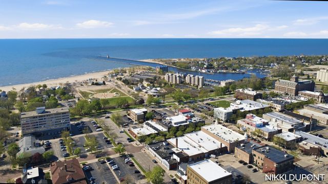 382 Dale Avenue, Benton Harbor, MI 49022
