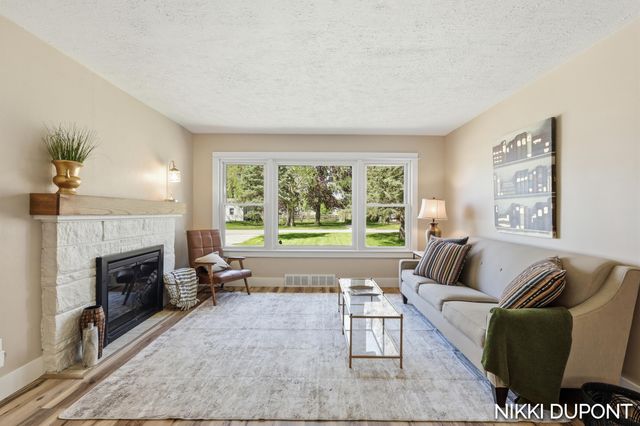 382 Dale Avenue, Benton Harbor, MI 49022
