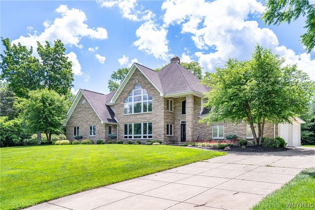 7845 Jewett Holmwood Road, Orchard Park, NY 14127