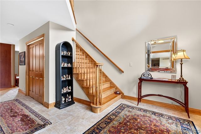 7845 Jewett Holmwood Road, Orchard Park, NY 14127