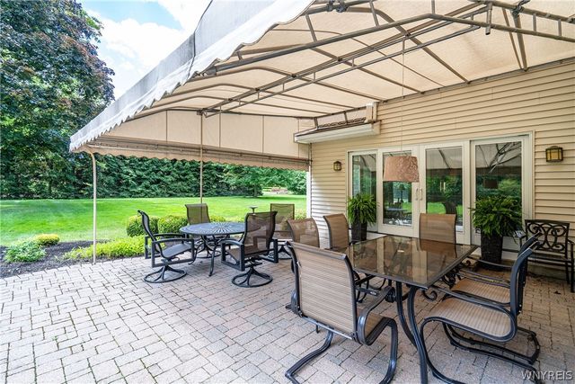 7845 Jewett Holmwood Road, Orchard Park, NY 14127